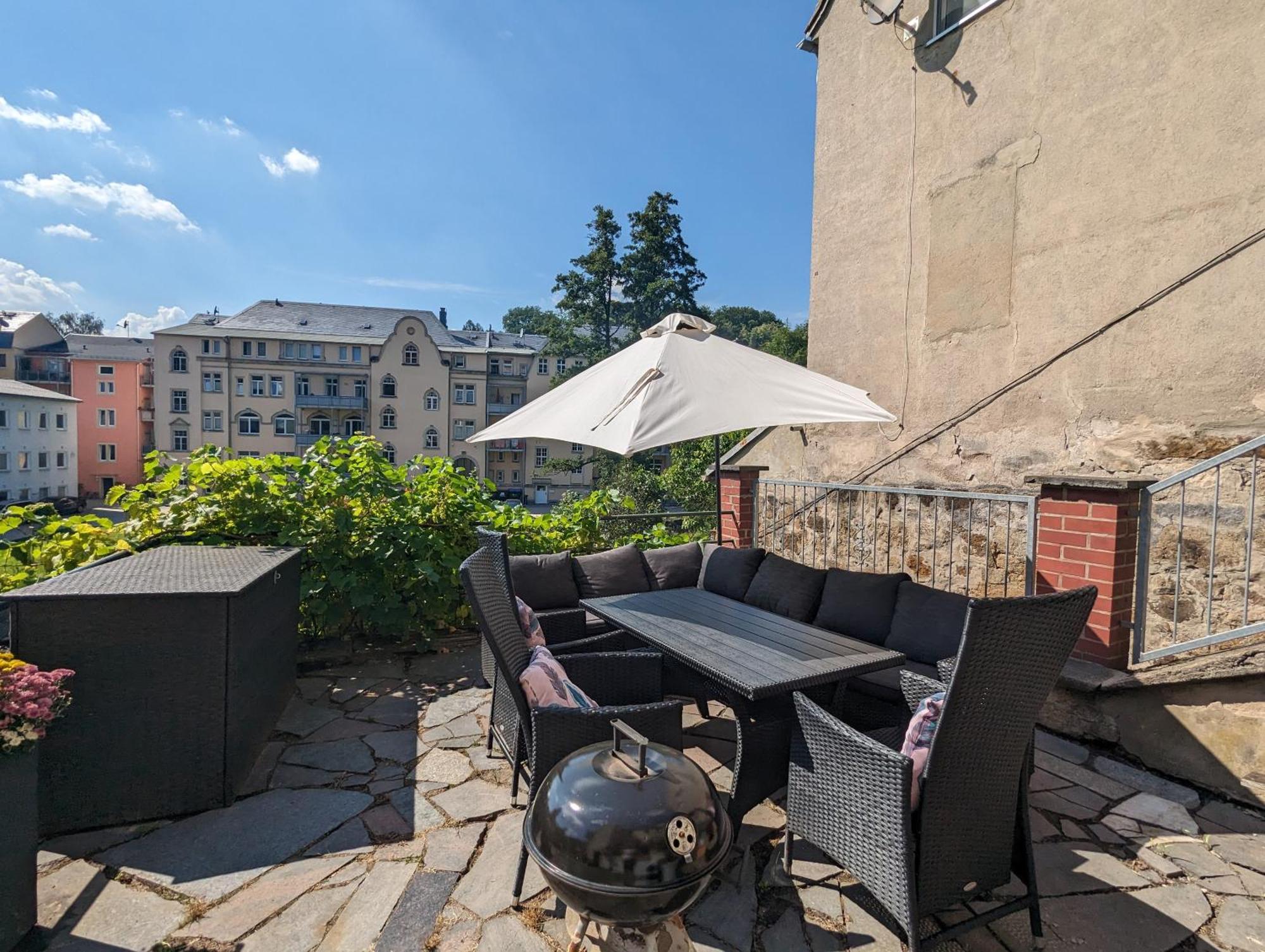 Hw2B - Urlaubsmagie - Wohlfuehlwohnung Mit Balkon, Pool, Sauna & Terrasse Sebnitz Kültér fotó