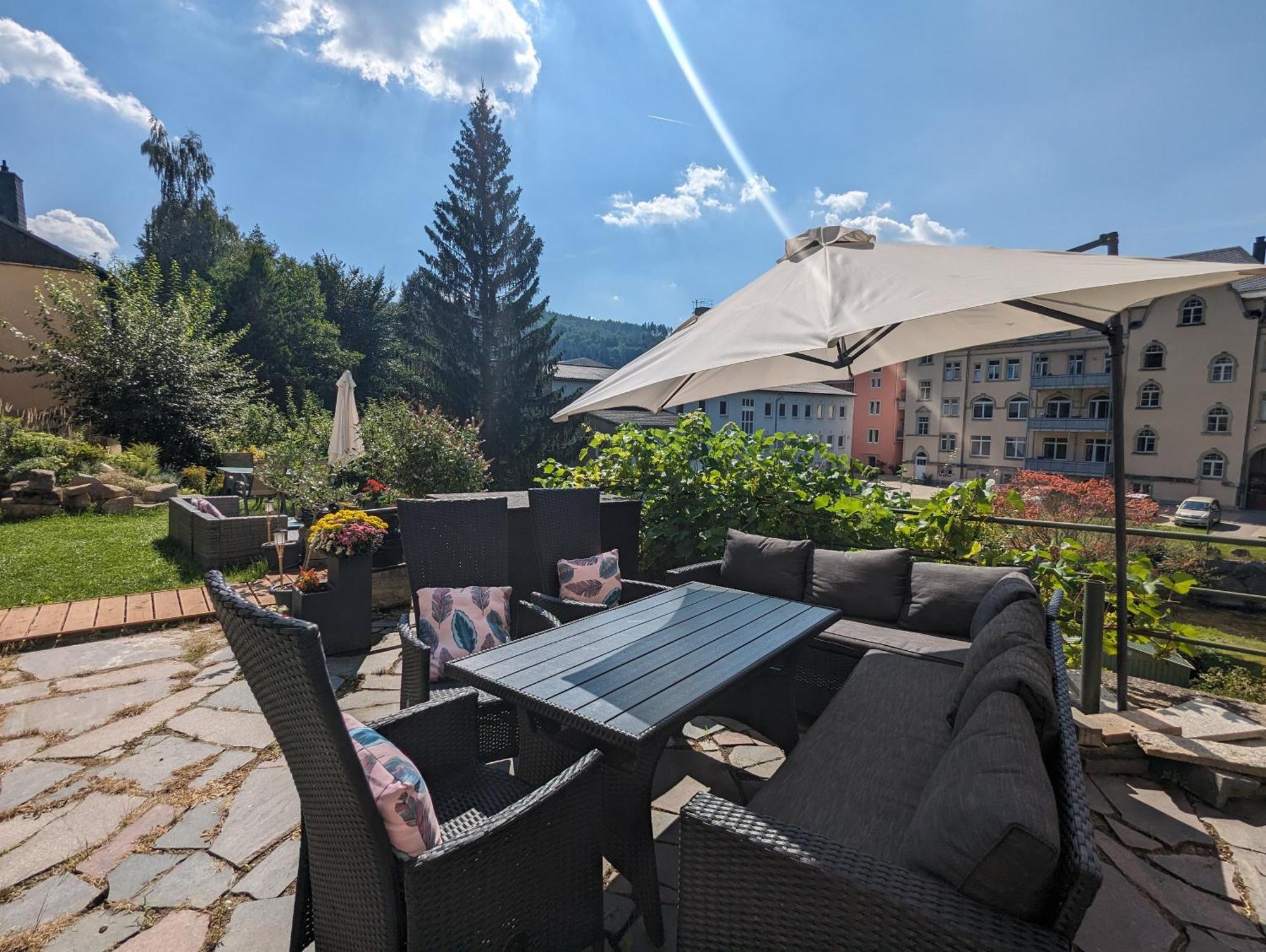 Hw2B - Urlaubsmagie - Wohlfuehlwohnung Mit Balkon, Pool, Sauna & Terrasse Sebnitz Kültér fotó